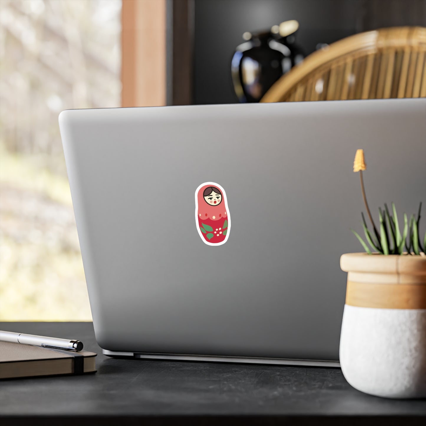 Matryoshka doll - Pink and red (Sticker)